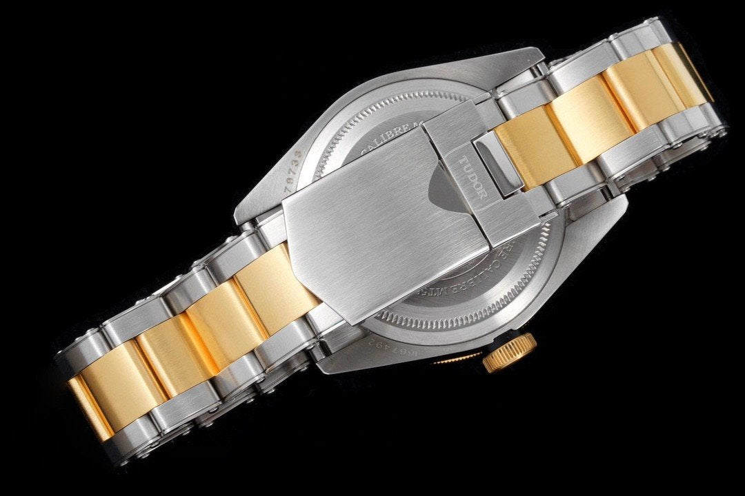 BLACK BAY TWO TONE CHAMPAGNE DIAL